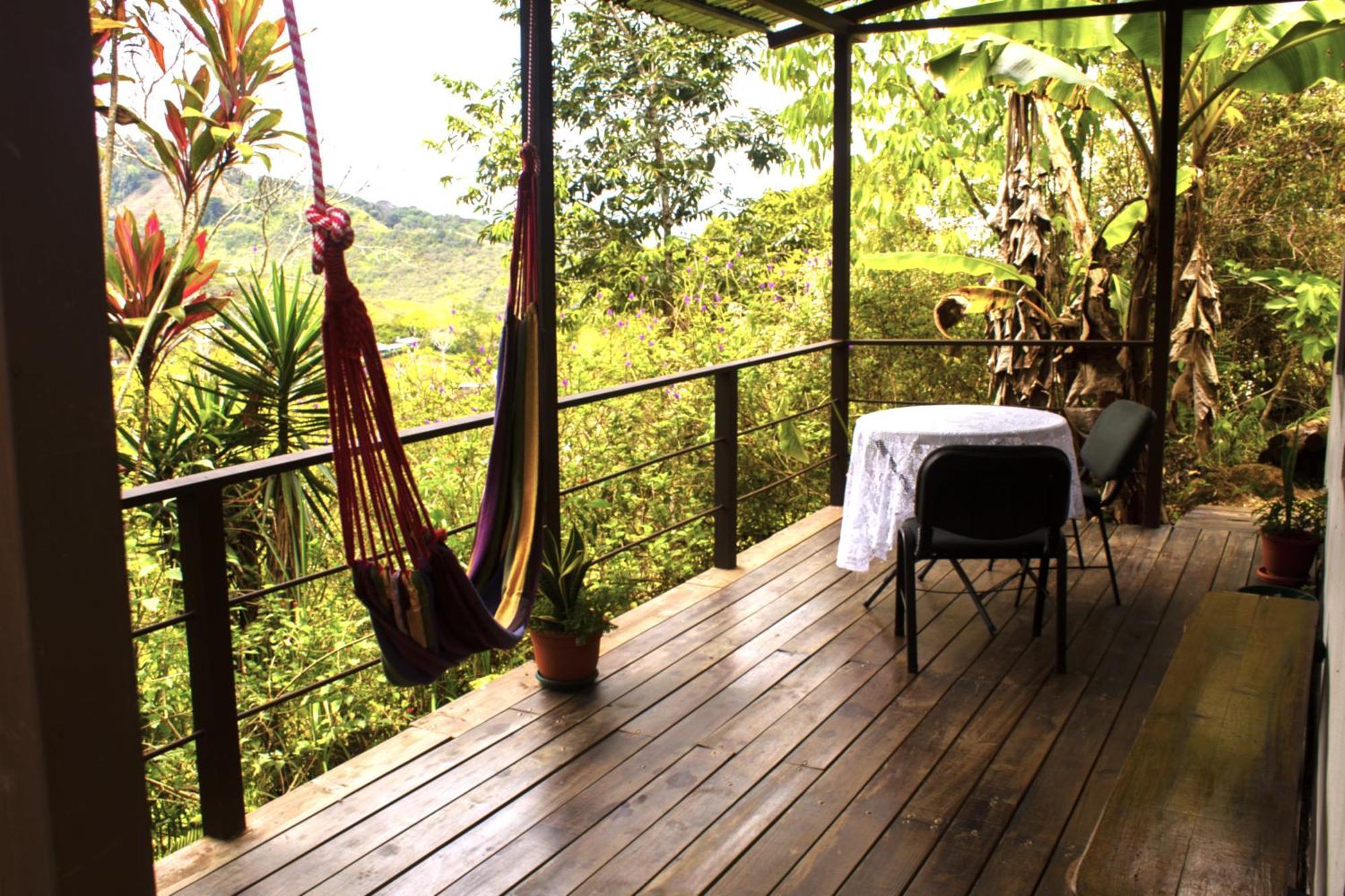 Cabañas Colibrí Tayutic Turrialba Exterior foto